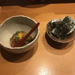 鰹の塩ユッケ。
          税抜850円。
          美味し。