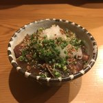 一穂 - 鰹の漬け御飯。
      税抜850円。
      美味し。