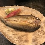 ほし中 - 鮎は私に合わせて食べやすく下ごしらえしてくれたの♪大将優しー‹‹\(´ω` )/››‹‹\( 　´)/›› ‹‹\( ´ω`)/››~♪