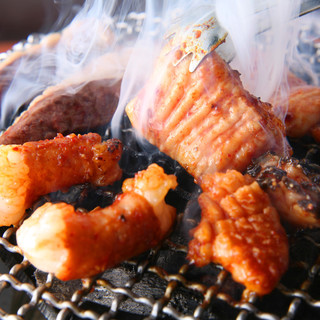 毎日、芝浦から仕入れる厳選した新鮮な生ホルモン！