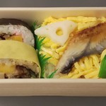 日本の御馳走 えん - うなぎの寿司(ハーフ) 650円
