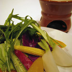アルファベットスープ - 旬野菜のバーニャカウダ アンチョビソース