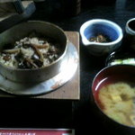 きのこ釜飯