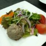 MOKICHI TRATTORIA - ランチオードブル(レバーペーストとサラダ)