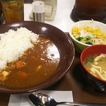 すき家 - サラ旨ポークカレー1.5盛590円 サラダセット150円 