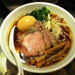 サンチャ フカミ - 復活！醤油ラーメンに低温調理チャーシュー