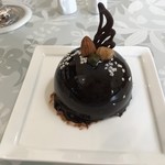 PATISSERIE FOUR - 