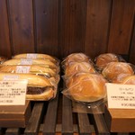 ブーランジェリー スドウ - パン棚