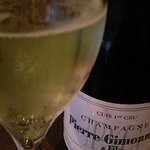 サロンド オー - 夏にぴったり!!シャルドネ100％のブラン・ド・ブランのシャンパン