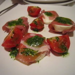 シシリヤ - カプレーゼ、ジェノベーゼソース？