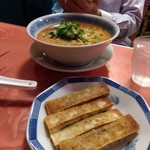 上海チキン 大塚 小閣樓 - 焼き餃子