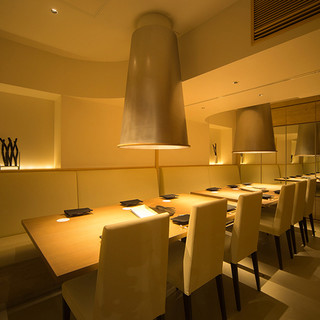 All seats are sofa seats ◎Private rooms can accommodate up to 12 people! For a reception banquet♪