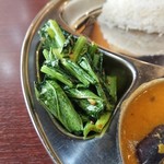 インド・アジア料理店 レカ - ・サグ