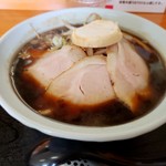 春日食堂 - 醤油チャーシュー麺