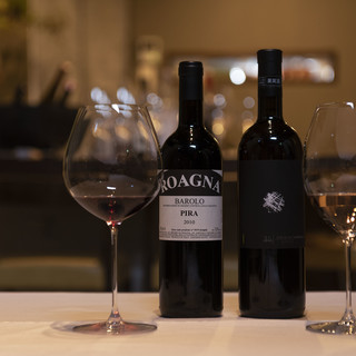 We recommend wine pairings selected by sommeliers!