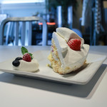 Golden child cafe - 2018年7月再訪：ゴルチャショートケーキ☆