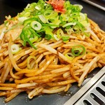 Okonomiyaki Ha Koko Yanen - 豚モヤシ焼きそば(ｿｰｽ味)　830円