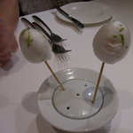 アヴァンアミューズ／米粉を使った真鯛のマシュマロ