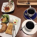 今万人珈琲   - 今回の全種類✨早く食べないと、ソフトが溶ける〜〜