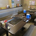 Okonomiyakijuuzou - 店内