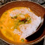 鳥さわ22 - 溶き卵をin。卵は、奥久慈の卵