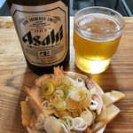 特麺コツ一丁ラーメン - 瓶ビールとおつまみ 600円 