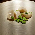 クロモリ - 女川　ホタテと仙台茶豆の金華ハム炒め