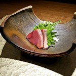 クロモリ - 石巻　鰹と新玉葱の椒麻ソース