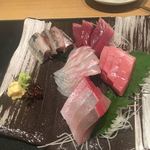 おいしい寿司と活魚料理 魚の飯 - 