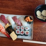 魚恵寿司本店 - 