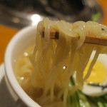 炭火焼肉 あもん - 冷麺喰らう