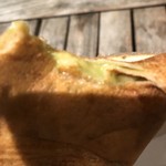 ジェラート ピケ カフェ クレープリー - ピスタチオクリームが出てきました