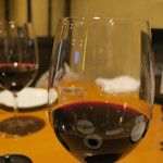 炭火焼肉 あもん - グラス赤ワイン