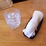 夏のサービス 冷たしおしぼり