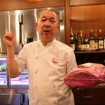 ステーキハウス バロン - お肉解説中