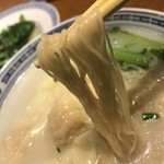 香港麺 新記 - 