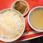 中華料理 香州 - 92.ライス(小スープ・小ザーサイ付き)　200円