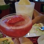 Hacienda del cielo MODERN MEXICANO - ピニャコラーダと乾杯