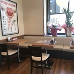 韓丼 - 店内写真①