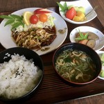 ジャパンスネークセンター 食堂 - まむし蒲焼き定食