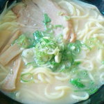 とん亭 - 塩ラーメンセット(\810)の塩ラーメン