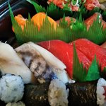 すし江戸 - しめさば，まぐろ