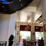 Tommy Bahama Restaurant, Bar & Store - 心地良い