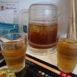 横浜家系ラーメン みさきや - 冷たい麦茶