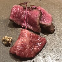 肉割烹 上 - 