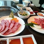 黒毛和牛焼肉 凱旋門 - 