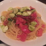 マーケット112 - トマトとモッツァレラの冷パスタ