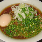 柳麺 ちゃぶ屋 - 煮玉子チャーシュー麺