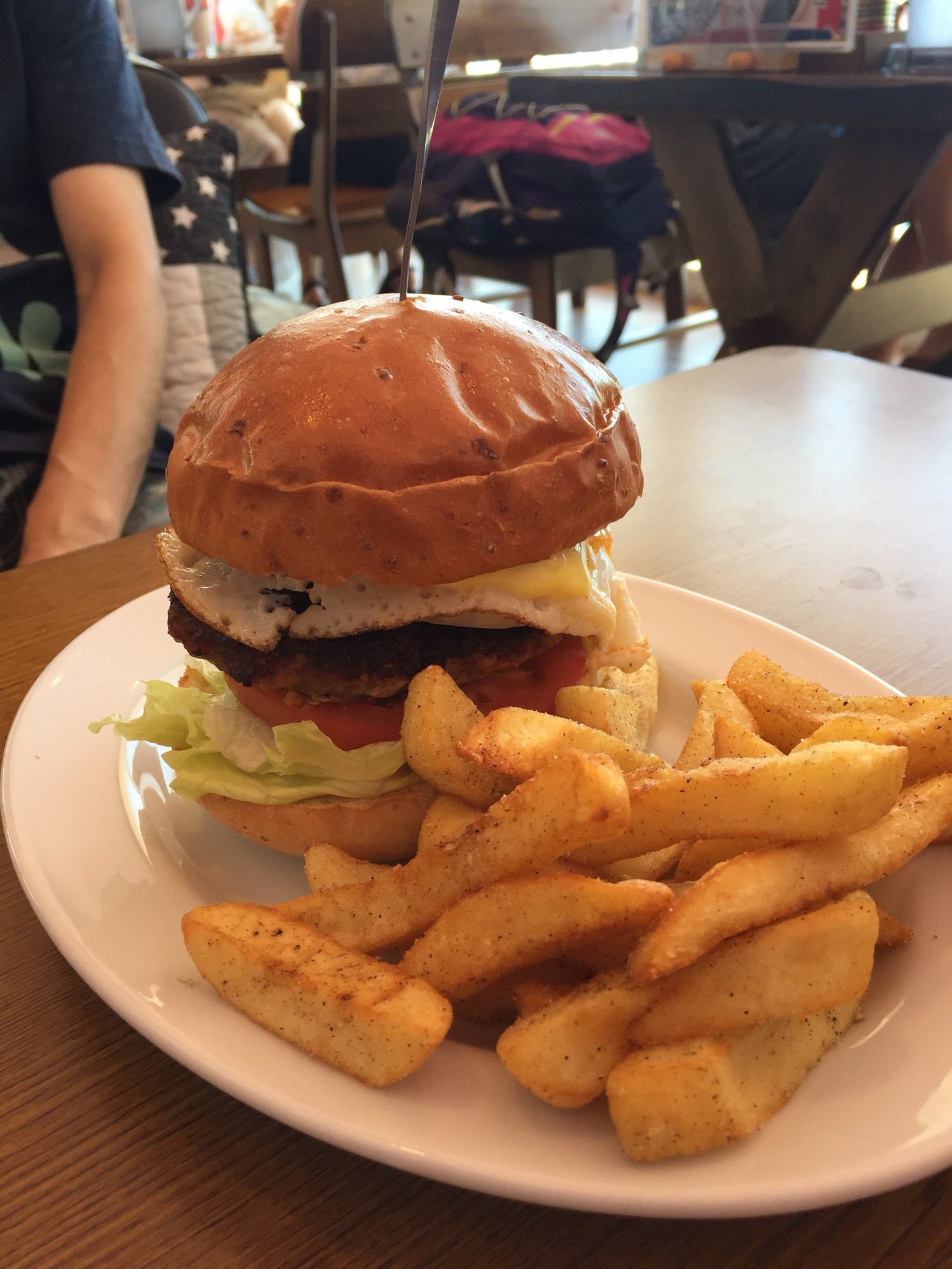 DRINK&FOOD リーダー 弁天島店 name=