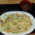 焼きそば(スープ付き)650円